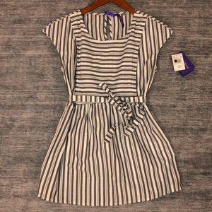 Seraphine short sleeve maternity and nursing top